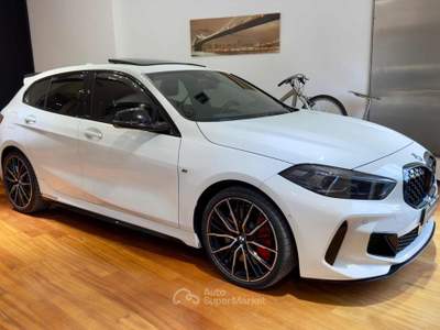 BMW Serie 1 135i i xDrive Bianco usata Afragola