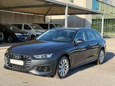 Audi A4 Avant 2.0 TDI S tronic Business Advanced Grigio usata San Salvatore Telesino