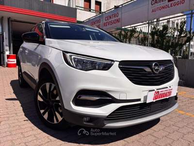 Opel Grandland 1.5 diesel Ecotec 130cv  Ultimate tetto nero Bianco usata Caorle