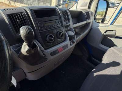 Peugeot Boxer 120cv Blu/Azzurro usata Massafra