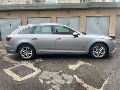 Audi A4 A4 Avant 35 TDI 2.0 tdi Business Advan 150cv s tr Argento usata Torino