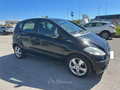 Mercedes-Benz Classe A 1.5 95CV Avantgarde Nero usata Ozzano dell'Emilia