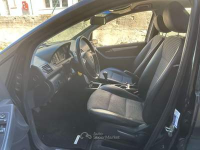 Mercedes-Benz Classe A 1.5 95CV Avantgarde Nero usata Ozzano dell'Emilia