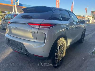 DS Automobiles DS 3 DS3  Crossback DS3 1.2 puretech Faubourg 100cv Grigio usata Marino