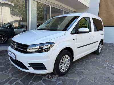 Volkswagen Caddy 1.4 TGI Trendline 7 POSTI UNICO PROPRIETARIO BELLISSIMO Bianco usata Cesano Maderno