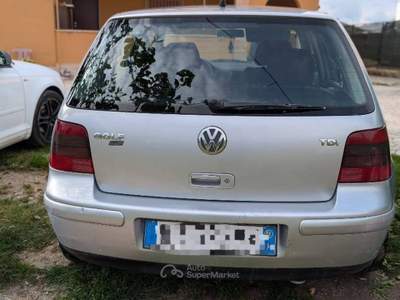 Volkswagen Golf vendo golf 4 info al 389.3138662  Grigio usata Anzio