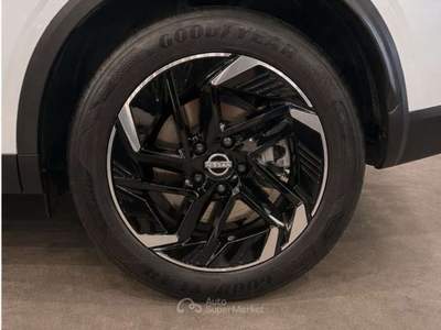 Nissan Qashqai Qashqai III  1.3 mhev N-Connecta 2wd 158cv xtronic Bianco usata MANTOVA