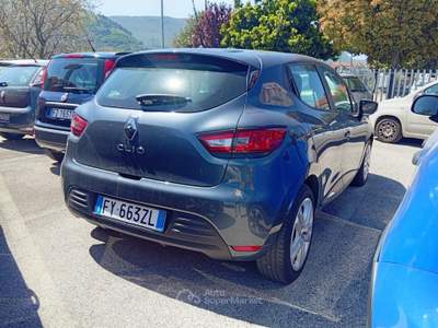 Renault Clio Generation Grigio usata Arienzo