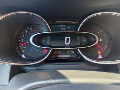 Renault Clio Generation Grigio usata Arienzo