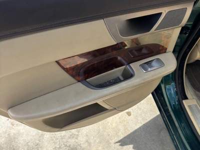 Jaguar XF V6 Luxury motore rotto per pezzi ri usata Livorno