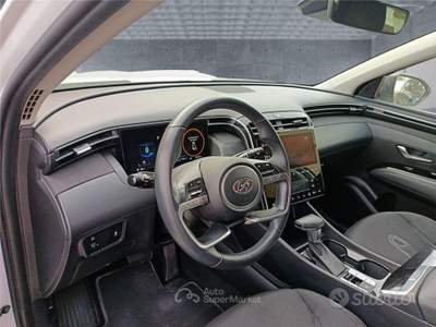 Hyundai Tucson 3ª serie 1.6 CRDI 48V DCT XLine usata BARI