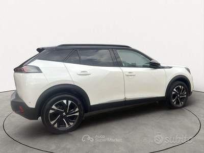 Peugeot 2008 S&S EAT8 GT Line usata Arzano
