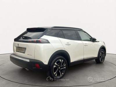 Peugeot 2008 S&S EAT8 GT Line usata Arzano