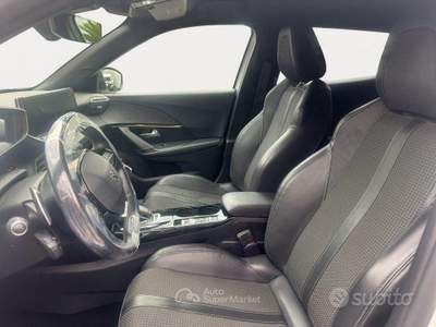Peugeot 2008 S&S EAT8 GT Line usata Arzano