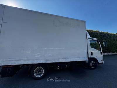 Isuzu M21 2.0 diesel usata GUSSAGO