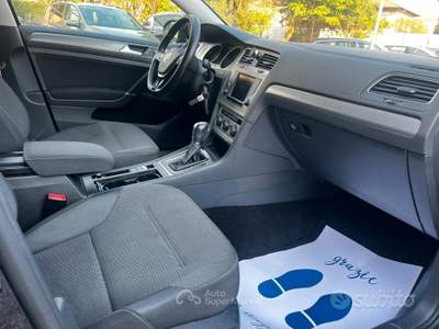 Volkswagen Golf Variant 1.6 TDI 110 CV DSG Comfort usata Bulgarograsso