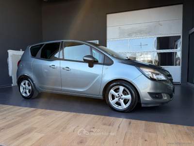 Opel Meriva Meriva 1.3 CDTI 95 CV ecoFLEX Cosmo Grigio usata San Michele salentino
