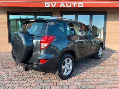 Toyota RAV4 2.2 D-4D usata Pozzonovo