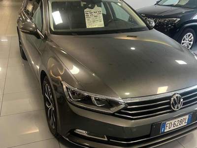 Volkswagen Passat Variant 2.0 TDI DSG Executive Bl usata Cento