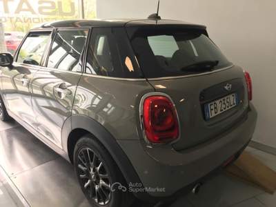 MINI Clubman 1.5 Cooper D Business usata Cento