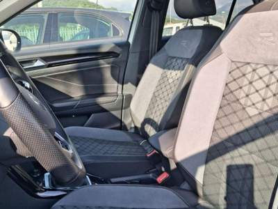 Volkswagen T-Roc R-Line usata CARRARA