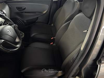 Lancia Ypsilon 85 CV Metano Ecochic Pl usata Sommacampagna