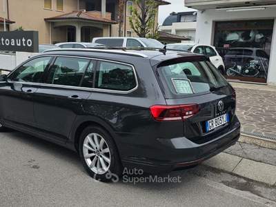 Volkswagen Passat 2.0 TDI SCR EVO DSG Business Grigio usata Trebaseleghe