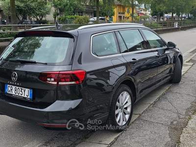 Volkswagen Passat 2.0 TDI SCR EVO DSG Business Grigio usata Trebaseleghe
