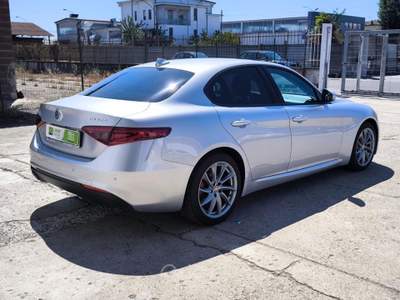 Alfa Romeo Giulia 2.2 Turbodiesel 160 CV AT8 Sprint Grigio usata Casteggio