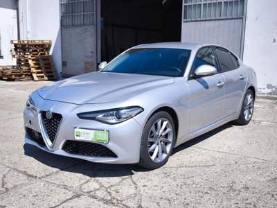 Alfa Romeo Giulia 2.2 Turbodiesel 160 CV AT8 Sprint Grigio usata Casteggio