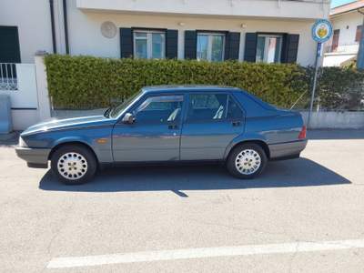 Alfa Romeo 75 Carburatori Blu/Azzurro usata Chirignago