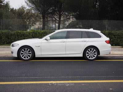 BMW Serie 5 520d d Touring Futura Autom Bianco usata Bari
