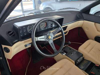 Ferrari Mondial 8 Blu/Azzurro usata Bari