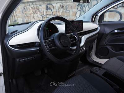 Fiat 500 42 kWh Icon Bianco usata Bari