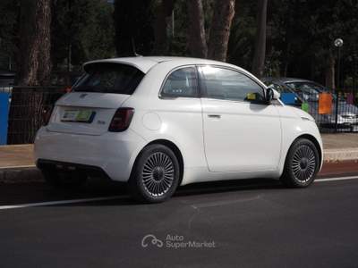 Fiat 500 42 kWh Icon Bianco usata Bari