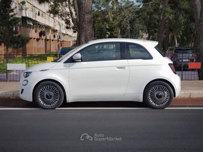 Fiat 500 42 kWh Icon Bianco usata Bari
