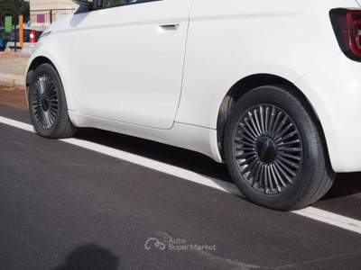Fiat 500 42 kWh Icon Bianco usata Bari