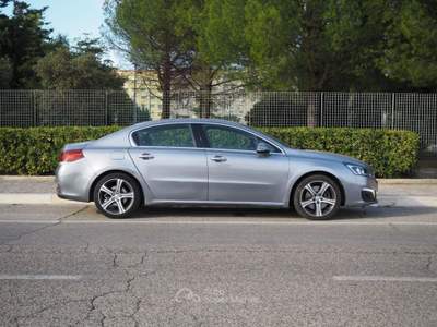 Peugeot 508 BlueHDi 180 EAT6 S&S Feline Grigio usata Bari