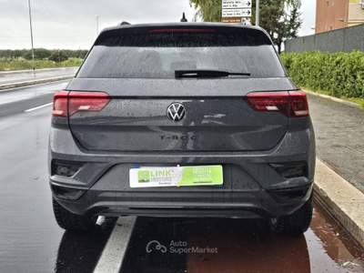 Volkswagen T-Roc 2.0 TDI SCR Advanced Black pack Grigio usata Bari