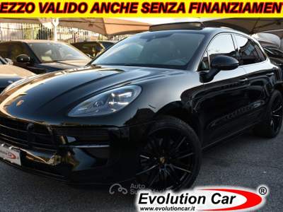 Porsche Macan 2.0 *SPORT DESIGN*CHRONO*TETTO*21"*PASM*LED*CAM* Nero usata Roma