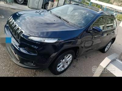 Jeep Cherokee Tenuta sempre in garage.no fumatore usata Casoria