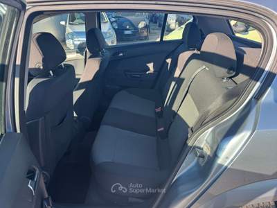 Opel Astra H 1.4 16V 5PT *IMPIANTO GPL* Grigio usata Mentana