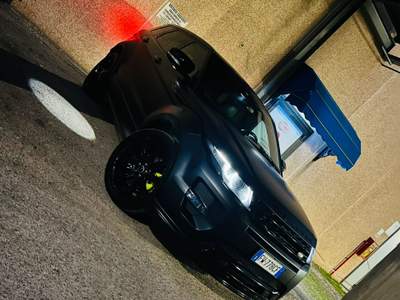 Land Rover Range Rover Evoque tenuta sempre in box non fumatore usata cisterna