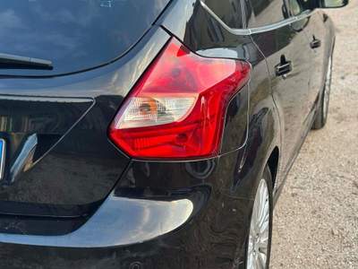Ford Focus TITANIUM NAVI FULLOPT K usata Odolo