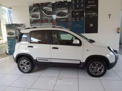 Fiat Panda Cross 1.0 FireFly S&S Hybrid Bianco usata Venezia