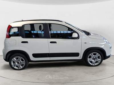Fiat Panda 1.0 FireFly 70cv S&S Hybrid FINO A 3 ANNI DI GARRANZIA KM ILLIMITATI E 3 ANNI DI MANUTENZIONE ORDINARIA Bianco usata Salerno