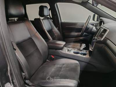 Jeep Grand Cherokee 3.0 V6 CRD 250cv NIGHT EAGLE Euro6 Nero usata Verbania