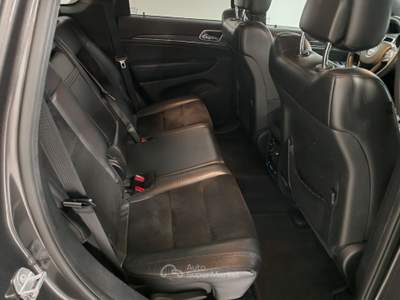 Jeep Grand Cherokee 3.0 V6 CRD 250cv NIGHT EAGLE Euro6 Nero usata Verbania
