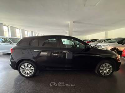 Fiat Tipo Tipo 5p 1.3 mjt Business s&s 95cv Nero usata Varedo