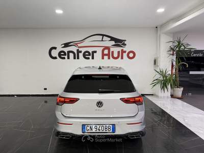 Volkswagen Golf 2.0 TDI Life DSG usata Caresanablot